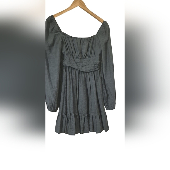 Lovely Day Emerald Long-Sleeve Dress - Picture 2 of 5